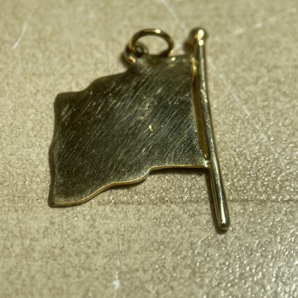 14k Yellow Gold American Flag Pendant July 4th USA Red White Blue Independence - Picture 5 of 5